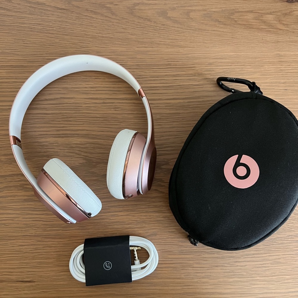 Beats wireless headphones